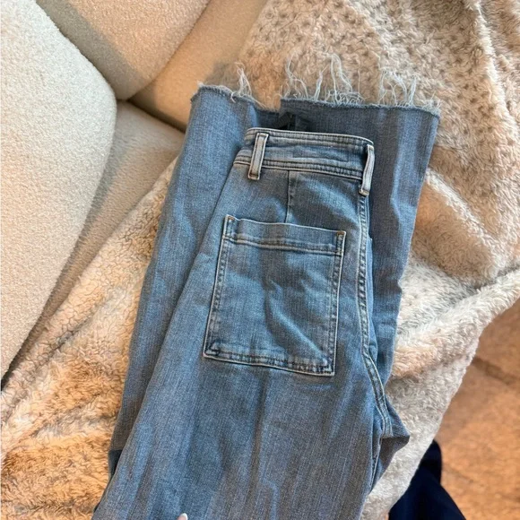 Zara Light Blue Straight Leg Jeans - Picture 3 of 4